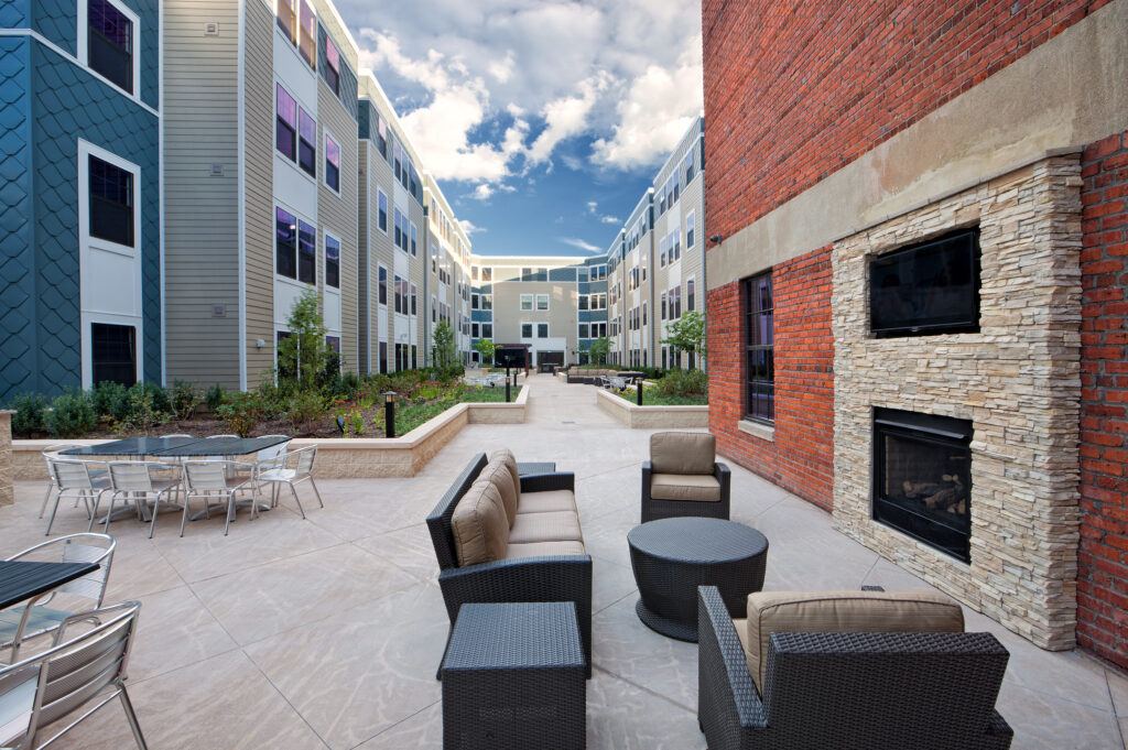 1200 West Marshall VCU Student Housing Courtyard