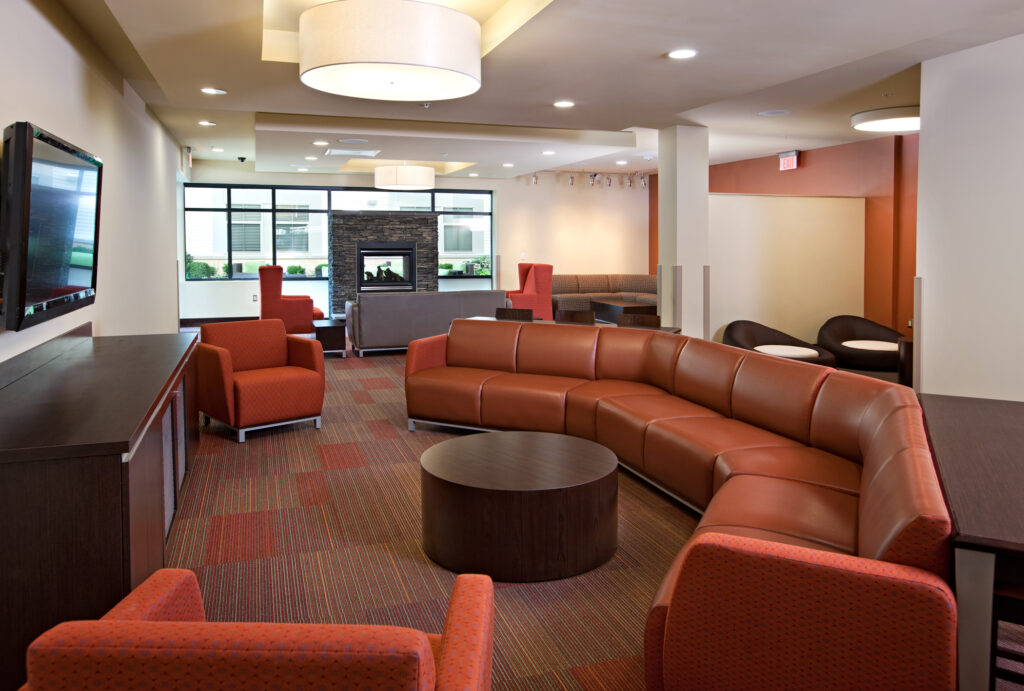 Canal at VCU Clubhouse Seating