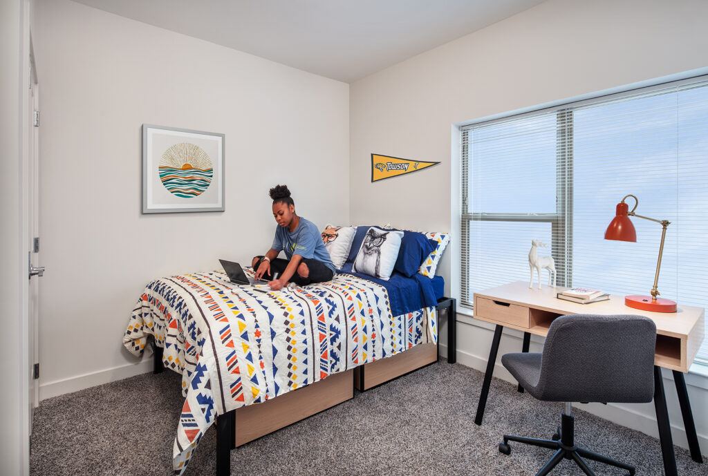 Altus Towson Student Housing Bed
